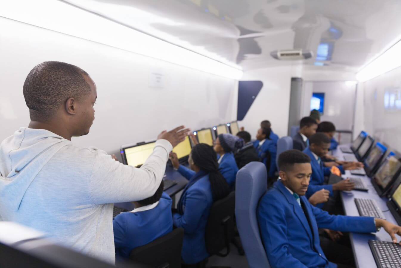 Learners inside a education mobile
